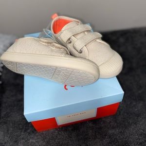 Toddler Girl Shoes Cat & Jack Size 11 Beige